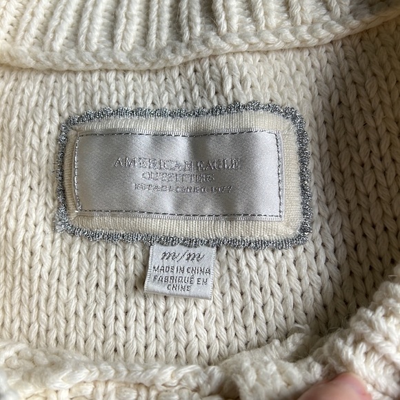 EUC American Eagle Outfitters Crop Sweater - Picture 7 of 8